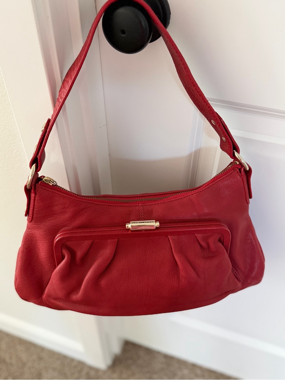 Vintage ELLIOTT LUCCAR red  Leather Shoulder Bag by Unknown Brand